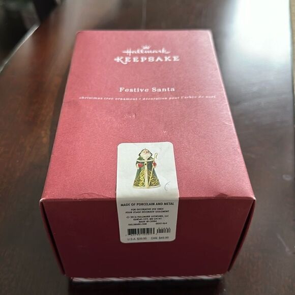 Hallmark Keepsakes Festive Santa Ornament - Picture 3 of 5